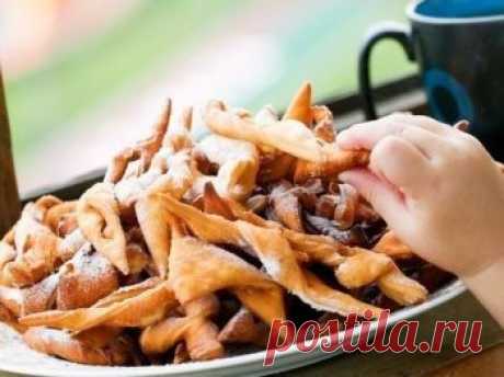 Рецепт - Хрустящий хворост. Как приготовить в домашних условиях быстро и вкусно. Фото рецепта