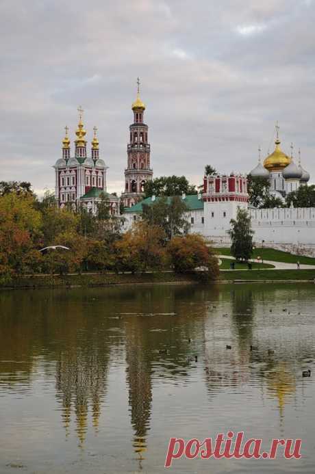 Осень в Новодевичьем
