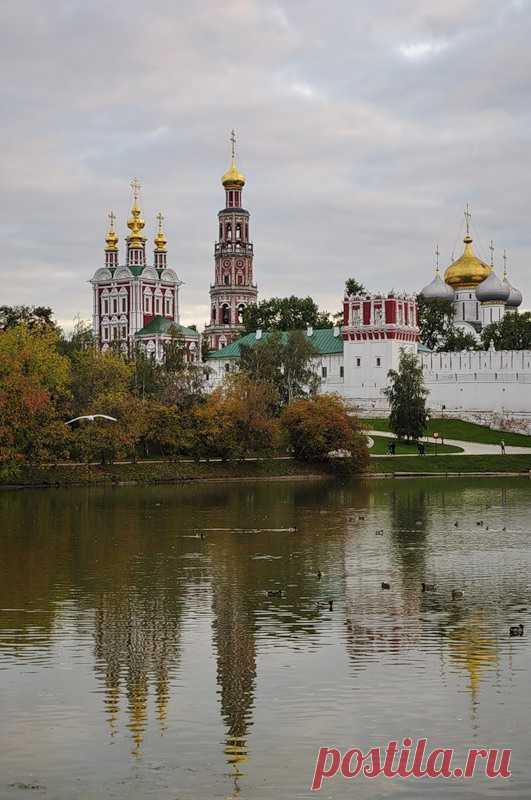 Осень в Новодевичьем