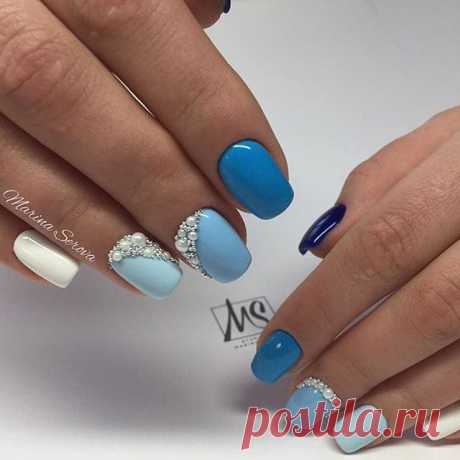 Самые лучшие идеи дизайна ногтей только у нас @nails_pages - подписывайтесь✅
@vine_pages - самые крутые вайны подписывайтесь 😘
#гельлак #шеллак  #модныеногти #маникюр #мода  #френч #ногти #педикюр #nailswag #nailmaster #nailsart #polish #nailpolish #followme  #manicure #instanails #cutenails #cute #fashion #fashionblogger #naillove #nailartist #lovenails #look #nail #nails #nailstagram #instanails #nailvideo #nailsvideos