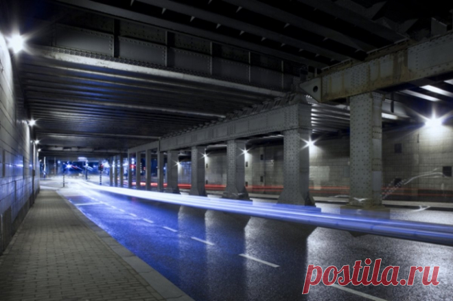 Мосты, тоннели, эстакады. Достижения дорожного нацпроекта в 2023 году. В рамках национального проекта «Безопасные качественные дороги» в 2023 году, помимо строительства и модернизации автотрасс, возводили мосты и оснащали автопарки российских городов современным и экологичным общественным транспортом.