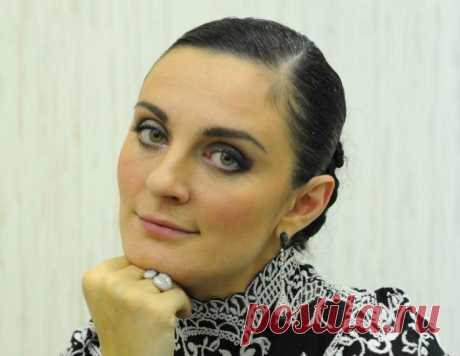 Ваенга показала красавца мужа и похвасталась достижениями пятилетнего сына в рисовании | teleprogramma.pro