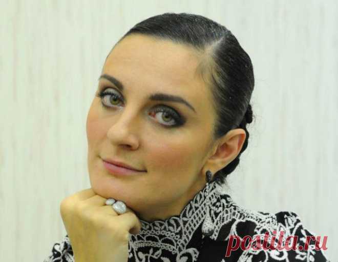 Ваенга показала красавца мужа и похвасталась достижениями пятилетнего сына в рисовании | teleprogramma.pro