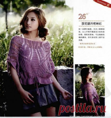 Блузка из полукругов крючком.