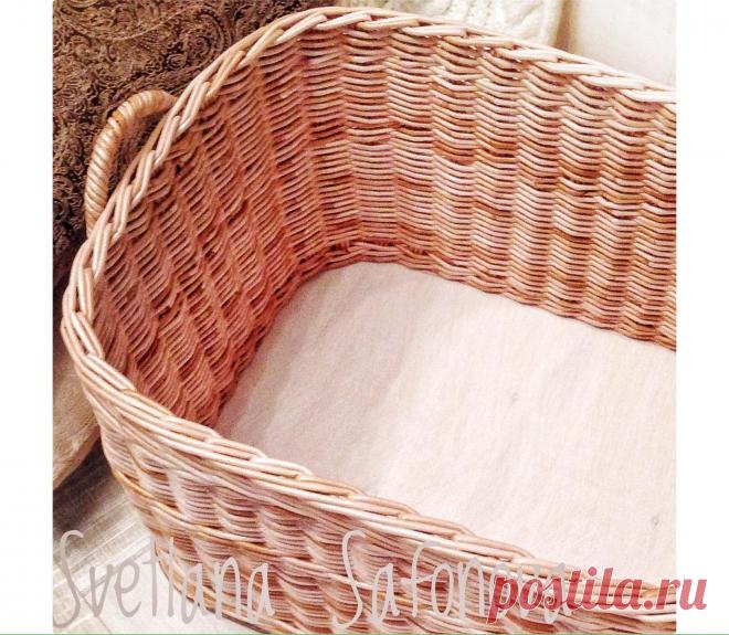 Добрых всем выходных
Немного о моем последнем коробе..
Впервые крепила стойки к фанерному дну степлером. Пересмотрела кучу информации и посоветовавшись с Рыжковой и Михайловой, наконец-то решилась. 
Фанера 6мм- обработала белой дюфой и лаком в три слоя. Когда начала крепить стойки, поняла, что две сразу не получится, так как скобы купила 6мм и они маловаты для такой конструкции. 
(после публикации заметки, мне пришло много сообщений, что все крепят именно такими скобами 6м...