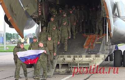 В Подмосковье сел самолет с вернувшимися из плена бойцами России. С подконтрольной киевскому режиму территории возвращена первая группа российских военнослужащих возрастом до 25 лет