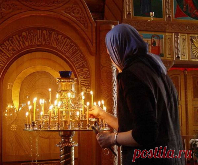 Какую читать молитву? Молитва об усопших на Дмитровскую родительскую субботу. Утешить в скорби помогут молитвы на Дмитриевскую поминальную субботу. Димитриевская родительская суббота: история установления, традиции, молитвы 100% Помогающие молитвы Прежде всего, в Дмитриевскую поминальную субботу необходимо молиться об усопших. Специальные слова можно произносить в церкви и дома. Молиться не грешно и
