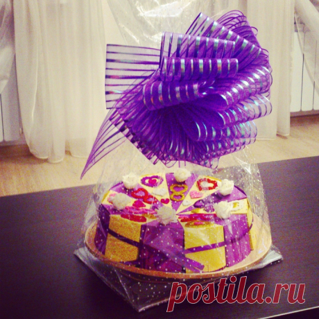 Подарок молодоженам: торт с пожеланиями своими руками!