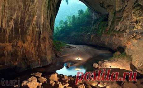 Вьетнам: Пещера Hang Son Doong - тропический лес в чертогах горной реки