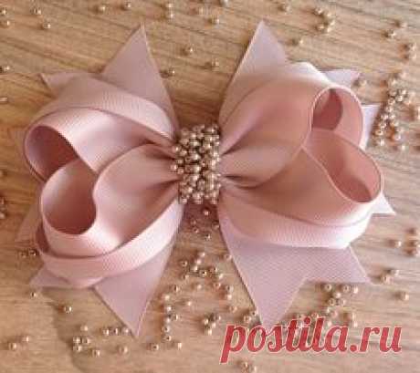 (201) Pinterest