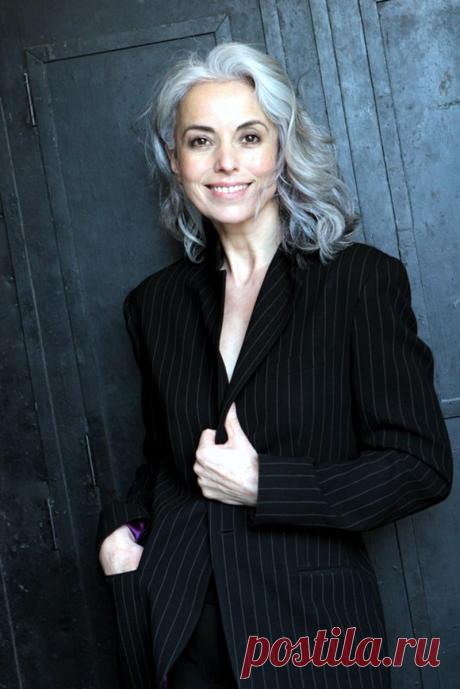 15 моделей старше 50, которые не утратили своего шарма и обаяния