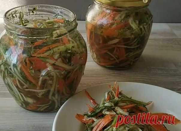 Супер закуска  

Девчата, вы должны это попробовать! Просто обязаны!! Трем на специальной тёрке кабачок , морковь и огурчик. Добавляем ... 

Показать полностью…