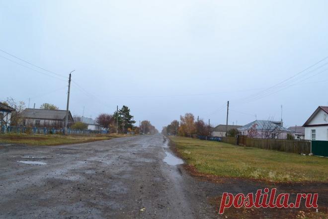 Русская деревня осенью