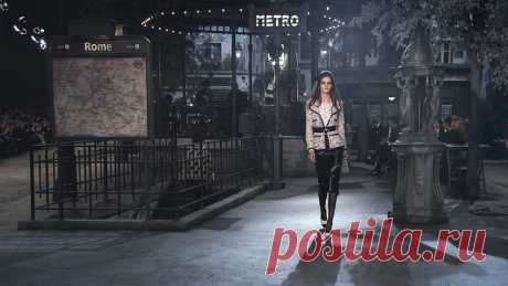 Коллекции Prêt-à-porter - CHANEL ШАНЕЛЬ