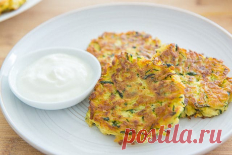 Zucchini Fritters (Shredded Zucchini Patties) - Fifteen Spatulas