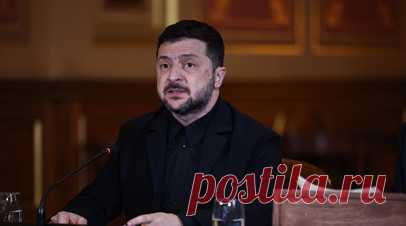 Зеленский продлил военное положение на Украине до 3 февраля. Владимир Зеленский продлил военное положение на Украине до 3 февраля. Читать далее