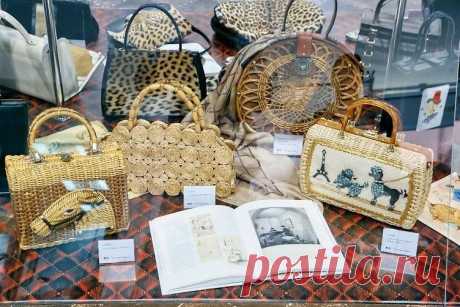 MODA.RU :: XIII выставка «Бижутерия от винтажа до наших дней»
11 - 13 сентября, с 11:00 до 21:00
10 сентября в 19:00 -- Официальное открытие выставки.
Москва, "Амбер-Плаза", Краснопролетарская улица, 36
Аккредитация СМИ: step-as-project@yandex.ru