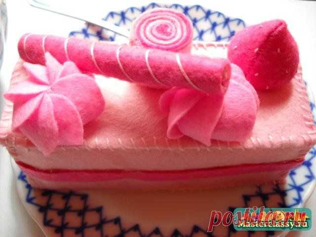 Клубничное пирожное из фетра Пошаговый мастер класс » Мастерклассы