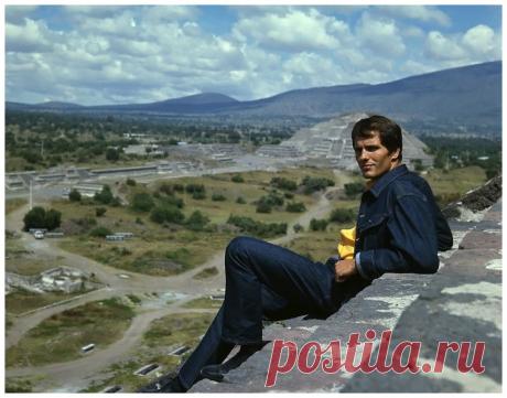 Джулиано Джемма, 2 сентября, 1938
 • 1 октября 2013