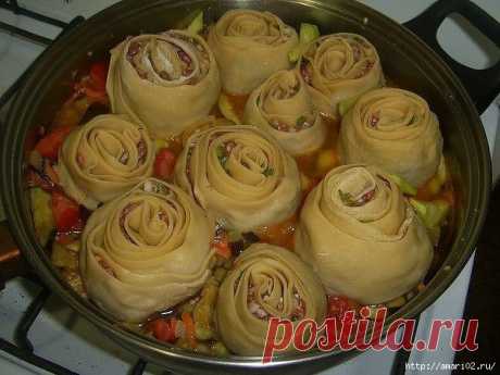 Манты -розы.