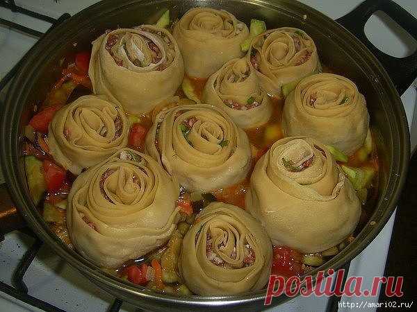 Манты -розы.