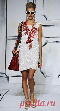 Самое красивое вязание
Роскошная утонченность от Оскара де ла Рента