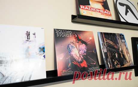 The Rolling Stones выпустила новый студийный альбом. Альбом называется Hackney Diamonds, туда входит 12 треков