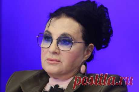 Винер назвала Кабаеву своей возможной преемницей. По мнению Винер, Кабаева пока не готова.