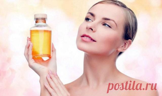 Зачем женщинам надо начать умывать лицо маслом? И чем раньше, тем лучше — Копилочка полезных советов