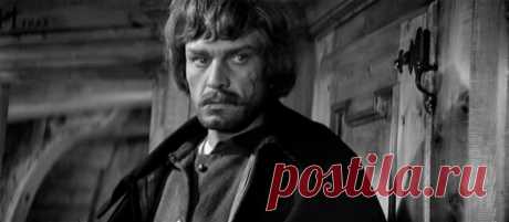Игорь Ледогоров, 9 мая, 1932
• 10 февраля 2005