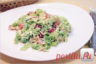 Салат с курицей и помидорками черри / rusbody.com