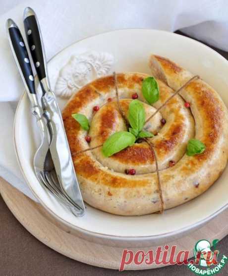 Ароматная куриная колбаса в сковороде