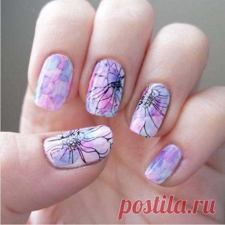 Маникюр акварель: 20 самых стильных и женственных идей из просторов Сети