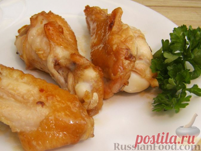 Рецепт: Куриные крылышки в медово-соевом соусе на RussianFood.com