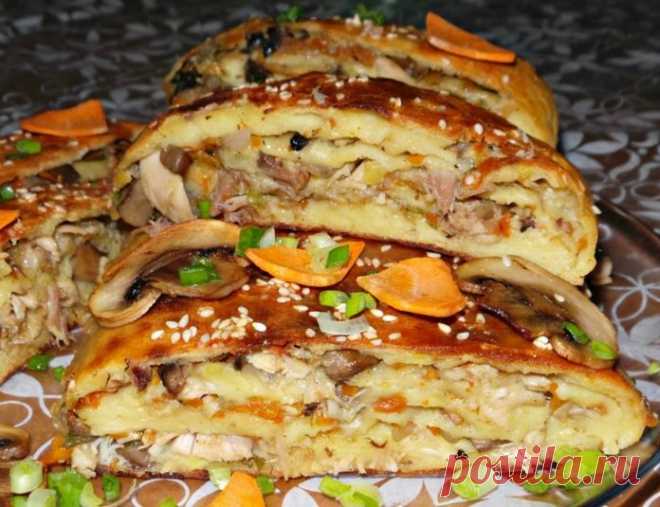 Картофельный рулет с курицей и грибами к званому ужину 


Ела бы и ела!









Ингредиенты:
200 г куриного филе;250-300 г свежих грибов;2 средних луковицы;1 небольшая морковьзелень петрушки, укропа;2 стакана муки;7-8 средних картофелин;три яйца (два – в…