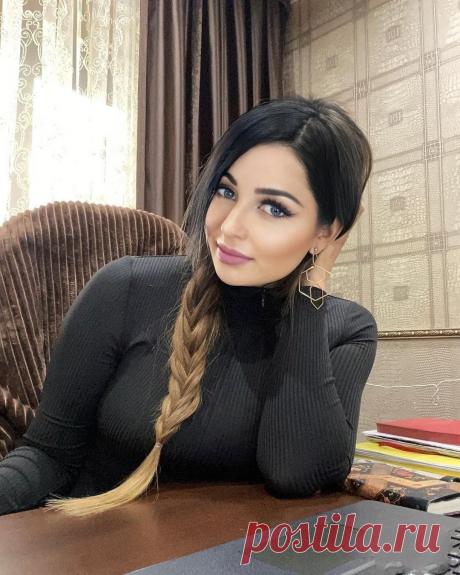 Приветик мальчики! Как делишки? Давайте знакомиться😉