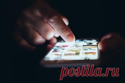 Россиянам рассказали о способе выгрузить все свои данные из Instagram. Выгрузить все свои данные из соцсети Instagram можно двумя доступными способами, поделился с «Лентой.ру» директор Ассоциации профессиональных пользователей социальных сетей и мессенджеров Владимир Зыков. Ранее Генпрокуратура России направила в Роскомнадзор требование об ограничении доступа к Instagram.