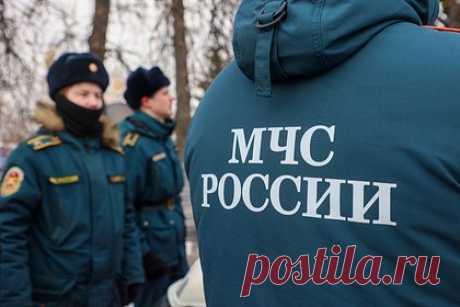 Российский спасатель сел за руль горящего бензовоза и предотвратил угрозу взрыва