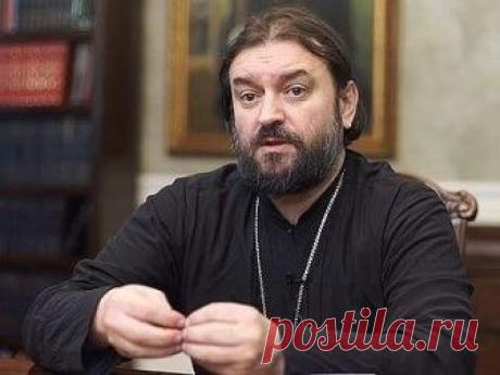 Главные разрушители пятой заповеди (о почитании родителей) — это не строптивые дети, а любящие родители. Это они развращают детей, избавляя их от домашнего труда, сочиняя для них «великое» будущее, лишая их счастья воспитываться в коллективе многих братьев и сестёр. Они рожают одного, максимум — двух детей, думая, что уменьшение количества рождённых улучшит качество воспитания. Они превращают детей в «домашние божества», и сами превращаются в идолопоклонников. Весь жар нерастраченной гордости и