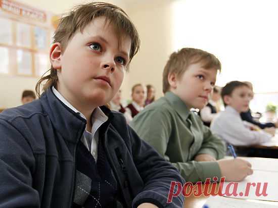 Экономия в школах дошла до абсурда: ученикам не хватает воды - Москва - МК