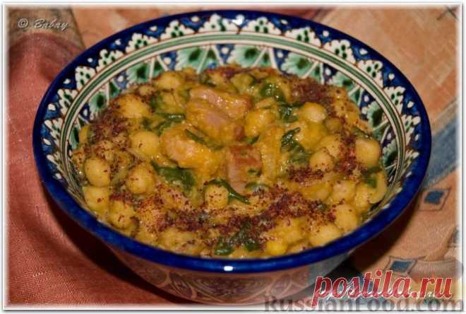 Рецепт: Нохат (нут) с куриной грудкой и шпинатом на RussianFood.com