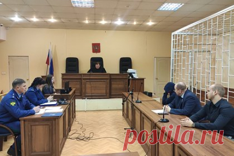 Вор в законе Костя Канский получил восемь лет. Суд в Красноярске приговорил вора в законе Константина Найбауэра, известного в преступном мире как Костя Канский, к восьми годам колонии. В декабре 2022 года присяжные заседатели признали подсудимого виновным и не заслуживающим снисхождения по уголовному делу о занятии высшего положения в преступной иерархии.