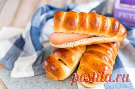 Русский хот-дог. 4 варианта быстрых сосисок в тесте - Будет вкусно - 24 июня - 43052942261 - Медиаплатформа МирТесен Сосиска в тесте — это очень сытный и многими любимый пирожок. Понятно, что он из себя представляет: сосиску, запеченную в булочке или другим образом попавшую в тесто. Его можно приготовить на сковороде, поджарть во фритюре и запечь в духовке. Рассказываем, как можно приготовить сосиску в тесте — - 24 июня - 43052942261 - Медиаплатформа МирТесен