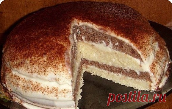 Девочки))) урааа... нашла простой рецепт очень нежного и вкусного тортика на кефире!
Когда его ела...чуть пальцы себе не откусила )))

Ингредиенты:
Тесто:
- 3 яйца
- 1 стакан кефира
- 1 стакан сахарного песка
- 0.5 ч.л. соды (погасить)
- 2 стакана муки
- 1 ч.л. какао.

Крем:
- 500 г сметаны
- 100 г сахарного песка.

Приготовление коржи:
1. Всё хорошо взбить (тесто получится как густая сметана).
2. Тесто разделить на 2 равные части, в одну добавить 1 ч.л. какао.
3. Испечь 2...