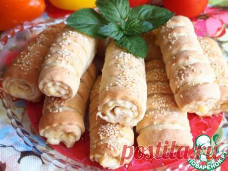 Трубочки с курицей и плавленным сыром - кулинарный рецепт