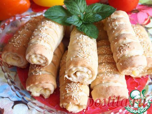 Трубочки с курицей и плавленным сыром - кулинарный рецепт