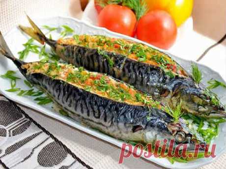 Скумбрия с овощами приготовленная в духовке