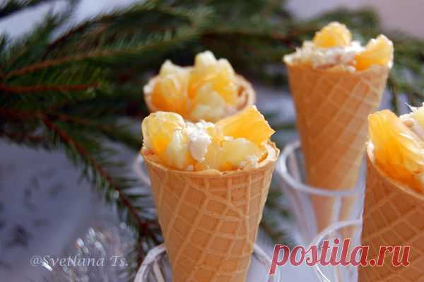 Нам понадобится:
1 куриная грудка (отварная)
6-7 початков молодой кукурузы (мини кукуруза – консервированная)
4-5кружочков консервированного ананаса заменить апельсином) 
Вафельные стаканчики
семена кун...