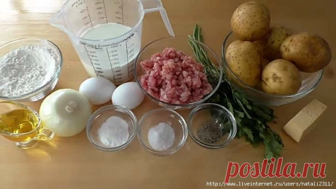 Просто все смешала и запекла. Вкуснейшая запеканка с картофелем и фаршем