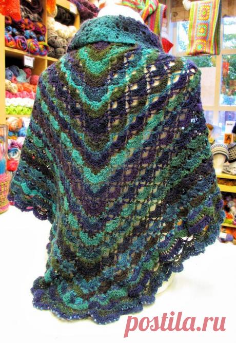 Нарядный бактус, украшенный бисером — Рукоделие